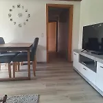 Confortable Avec Terrasse Apartment Zweisimmen